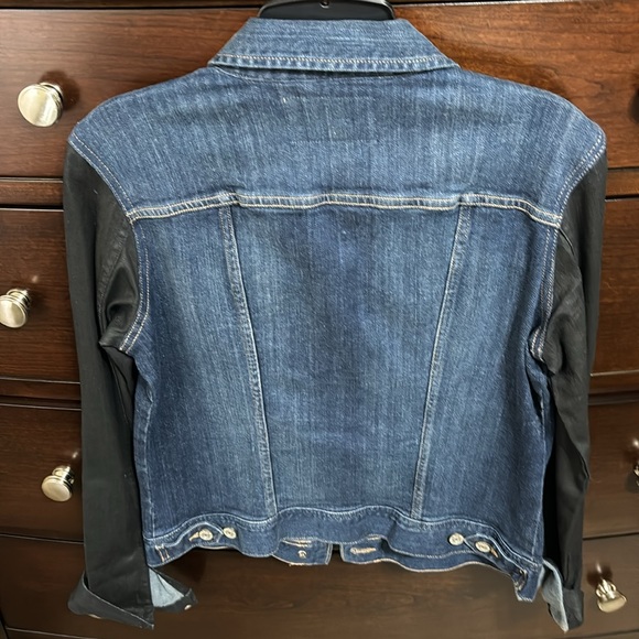 Banana Republic Jean Jacket - Picture 2 of 4